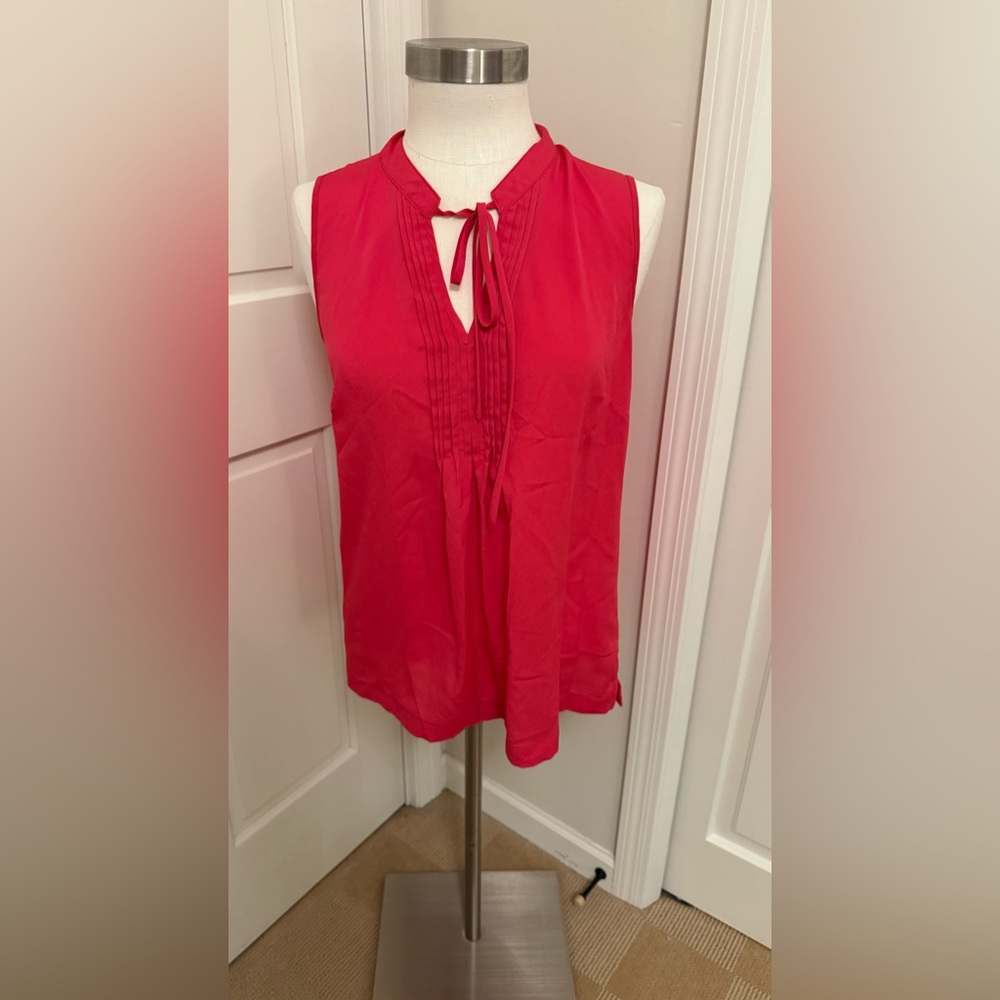 Apt. 9 Vibrant Red Sleeveless Blouse